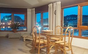 Lydia'S Apartment With Castle View